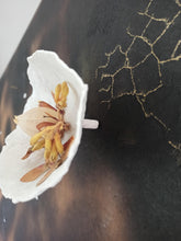 Charger l'image dans la galerie, Fleur murale ''