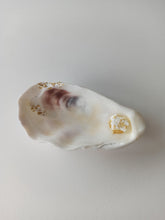 Charger l&#39;image dans la galerie, Trésor de la Mer &quot;Perle de porcelaine&quot;
